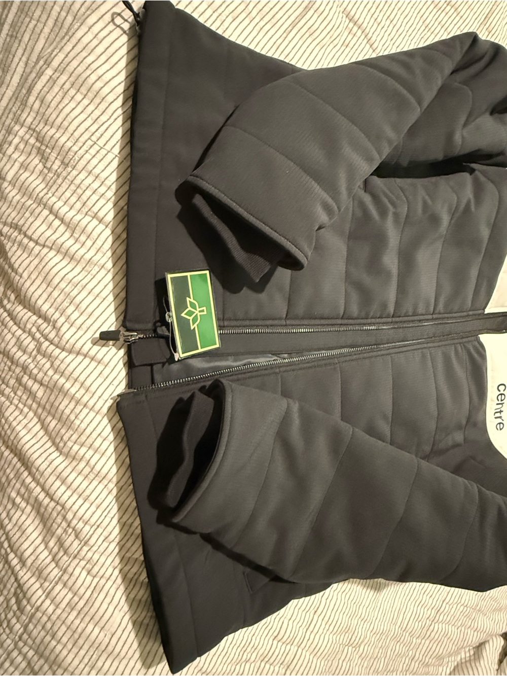 Centre Men's Black and Cream Quilted Puffer Jacket - Picture 3 of 7
